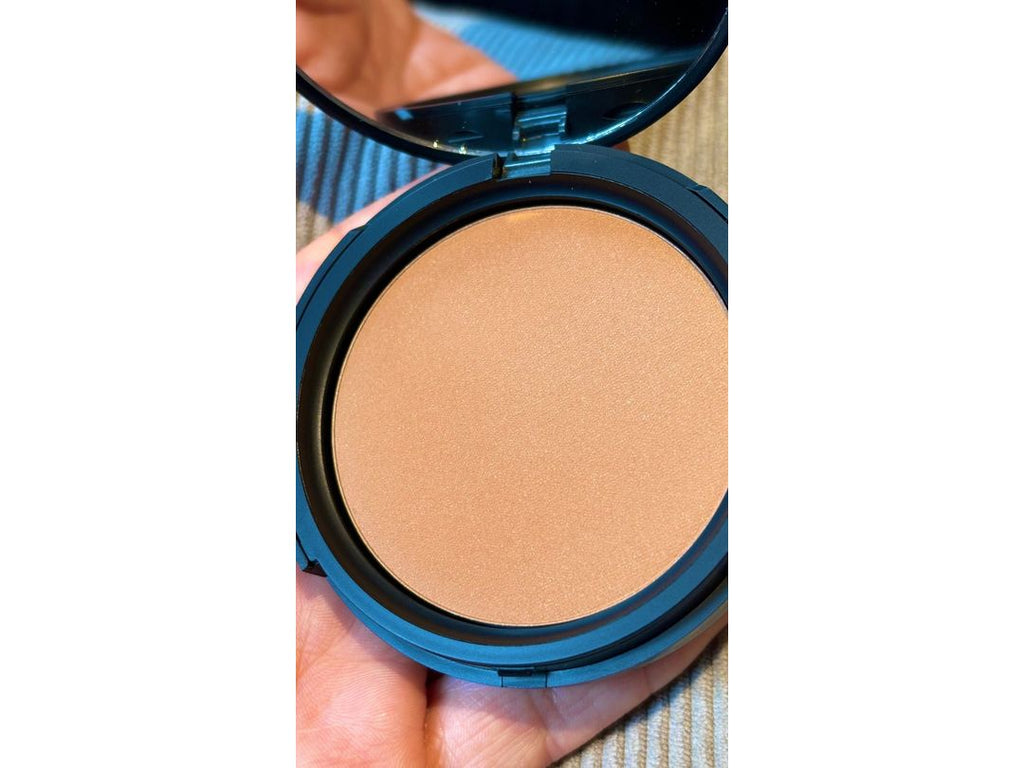 VIBRANT SUN poudre ensoleillante ARHO BEAUTY